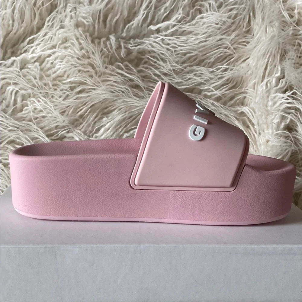 Givenchy Slide Sandals Blossom Pink, Size 40 (approx US 10), NWT - Picture 8 of 10